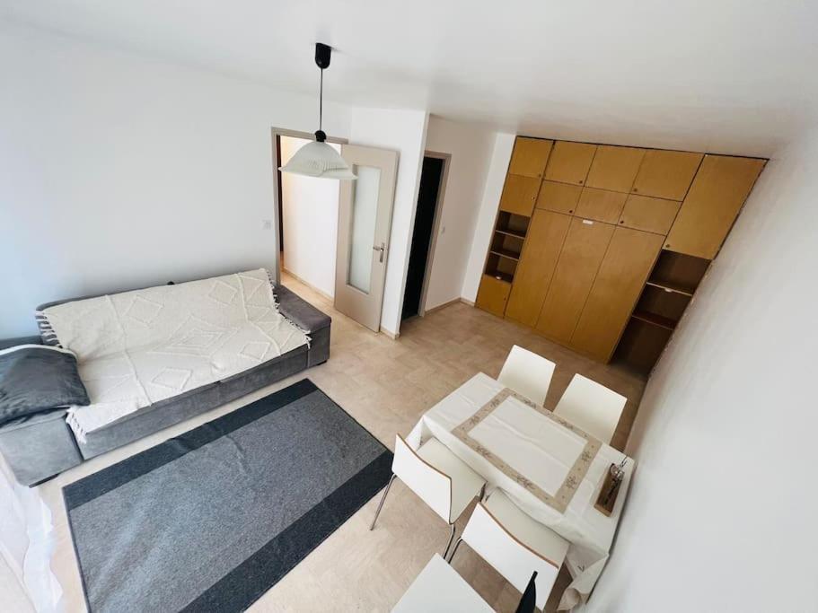 Studio 4 Couchages A 200 M De La Plage Avec Garage, Linge De Maison Et Serviettes Pour 30 Euros En Option Juan-les-Pins Kültér fotó